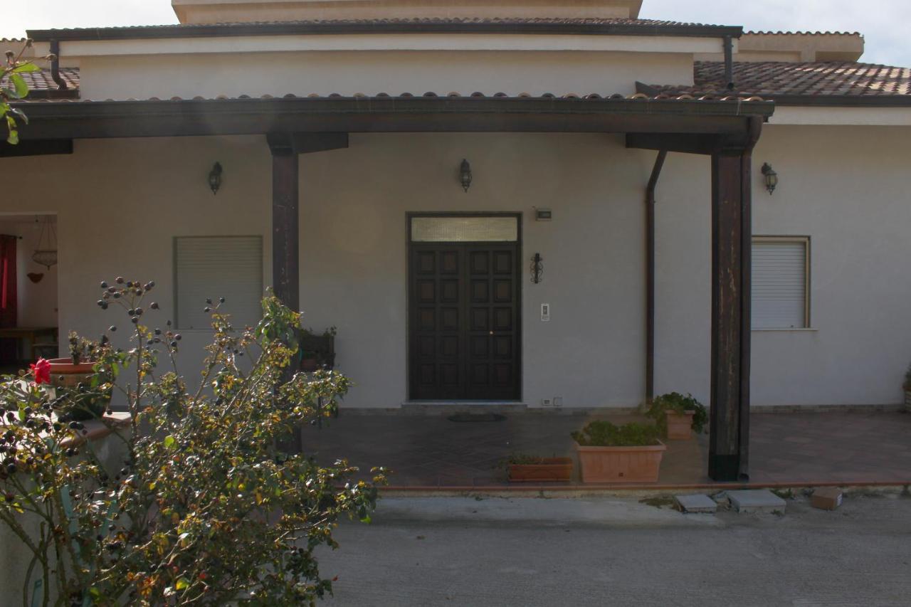 La Casa Di Bia Bed and Breakfast Corleone Eksteriør billede